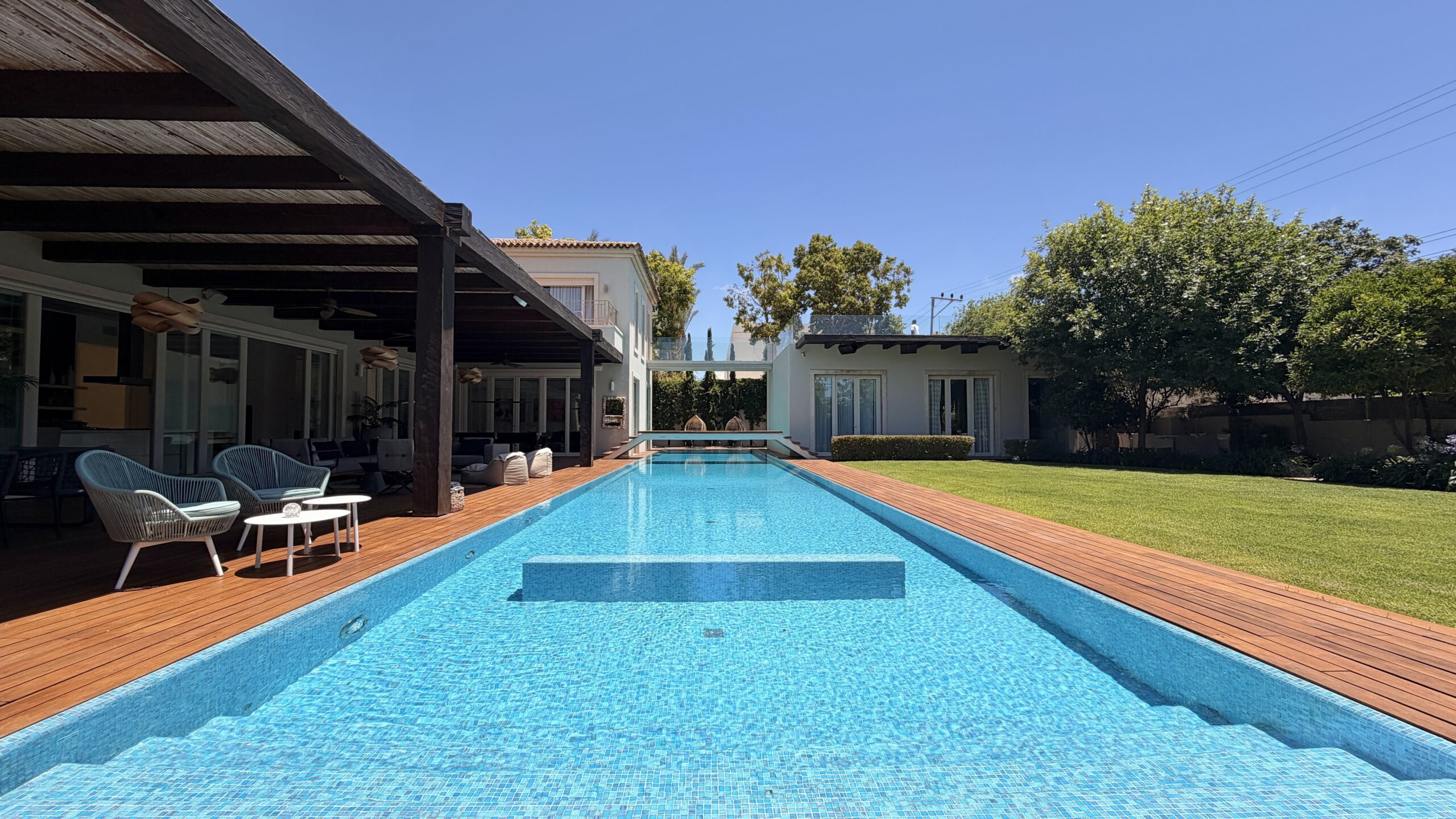 Herzliya Pituach Grand Estate view 2